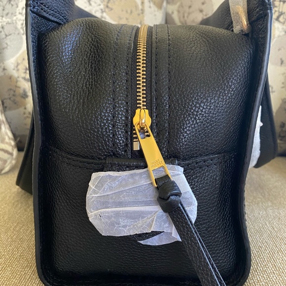 LAST ONE 😍Marc Jacobs😍 Large CRU Leather Satchel - Picture 5 of 8